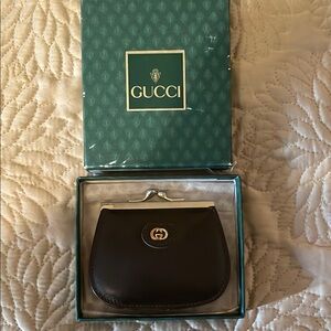 Gucci vintage brown Leather Women's coin kiss lock
